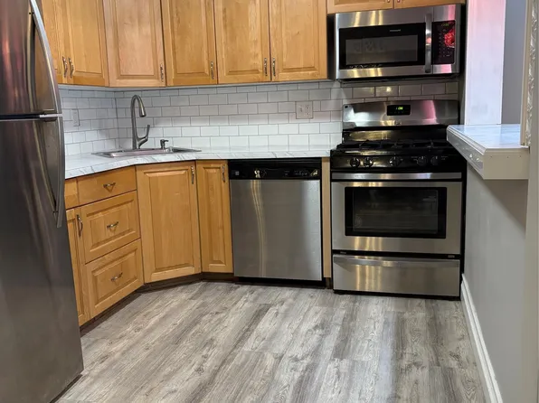 12 Blue Hill #I, Orangeburg, NY 10962