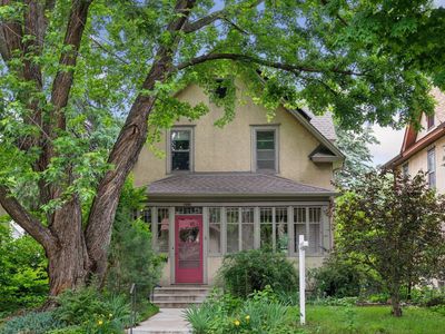 2221 30th Ave S, Minneapolis, MN, 55406