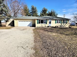 28480 W Thome Rd, Rock Falls, IL 61071