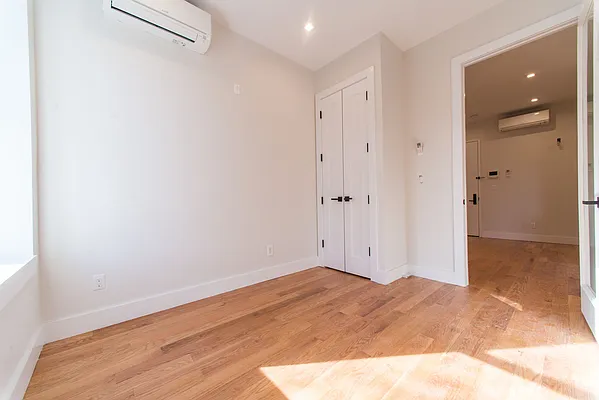 Rented by JW Real Estate Services LLC | media 10