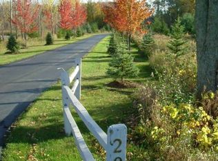 2084 E Hotchkiss Rd, Bay City, MI 48706