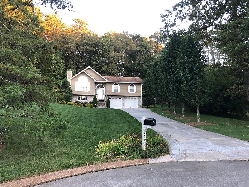 1st image of 5202 Darrowby Dr