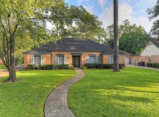 6414 Knollview Dr, Spring, TX 77389