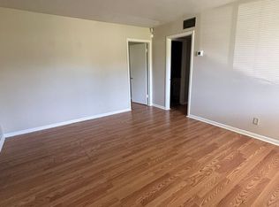 2148 Bunting Dr, Jacksonville, FL 32210