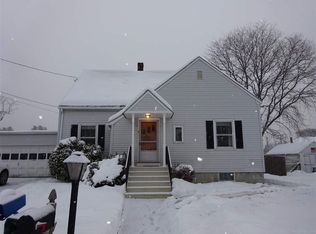 6 Hull Rd, Bedford, NH 03110