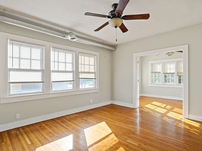 The Reese Apartments — Photo 6