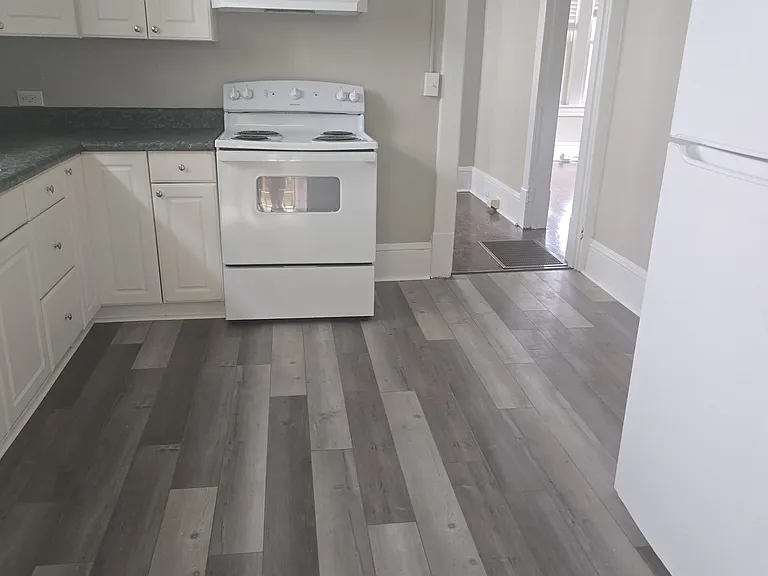 670 Morrill Ave SE — Photo 10