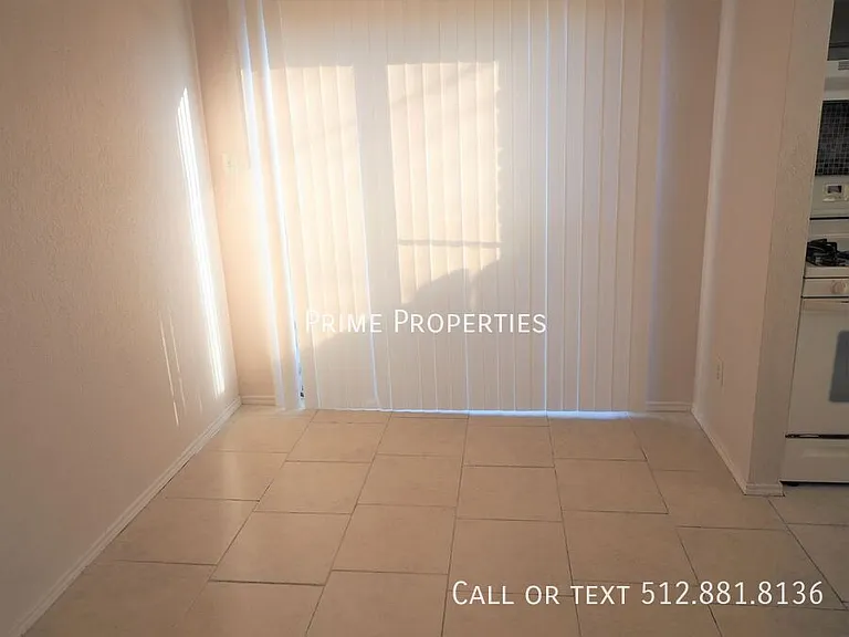 1401 Hermitage Dr — Photo 9