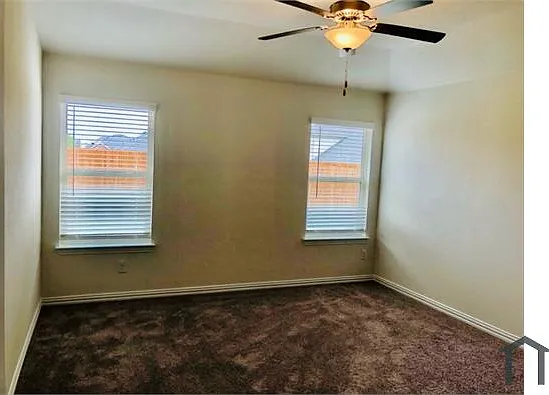 113 Mills Dr — Photo 8