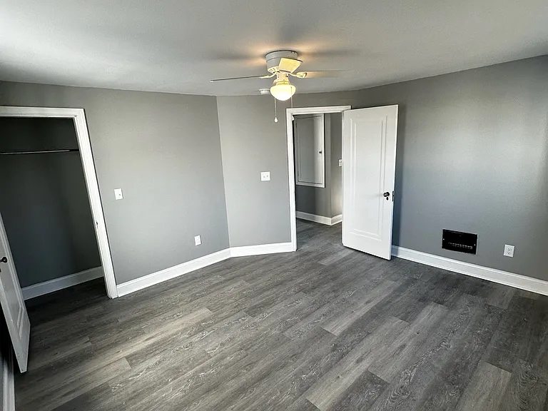 1066 E 17th Ave — Photo 13