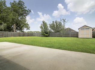 401 Spanish Moss Ln, Broussard, LA 70518