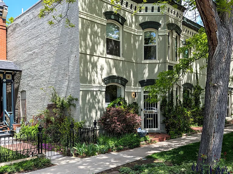 2753 Champa St — Photo 46