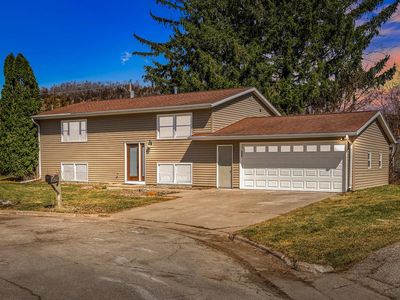2401 30th STREET S S, La Crosse, WI, 54601