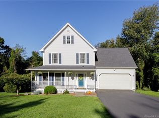269 Russet Ln, Southington, CT 06489