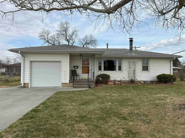 2110 24th St, Columbus, NE 68601