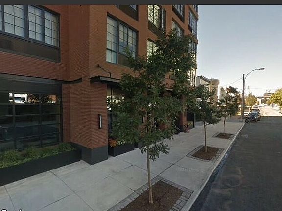 5th image of 4550 Pearson St #8B