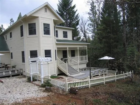 10936 Scotts Flat Dam Rd, Nevada City, CA 95959