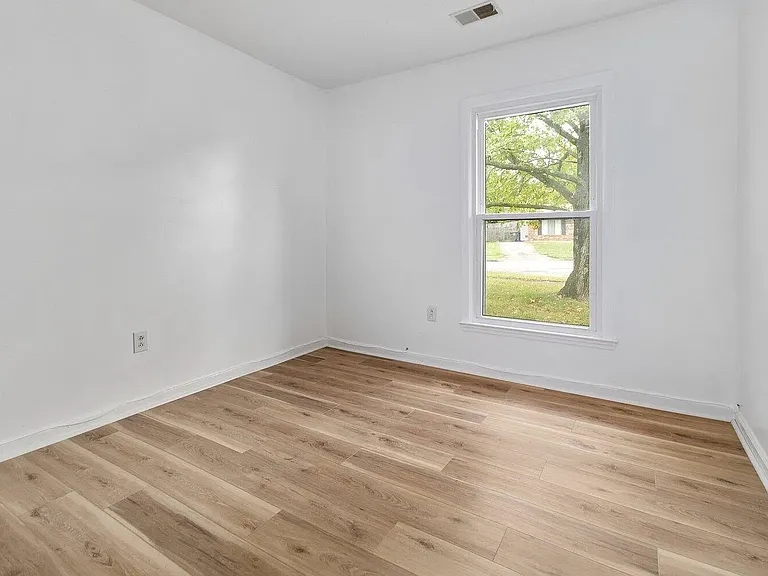 1541 Summa Meadow Dr — Photo 13