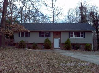 2038 Midshipman Dr, Stafford, VA 22554