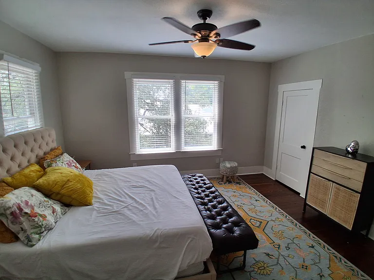 619 Cedar St — Photo 12