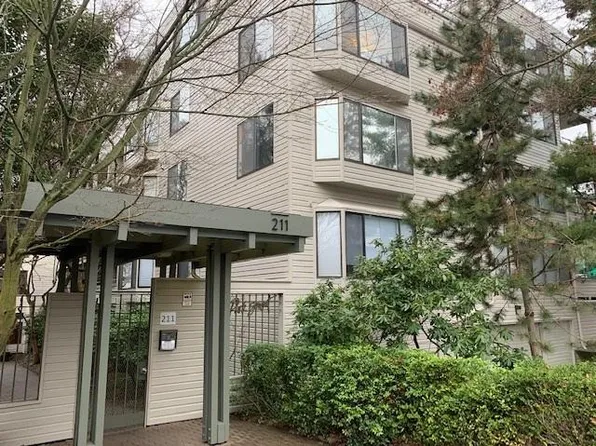 211 Summit Ave E APT 207, Seattle, WA 98102