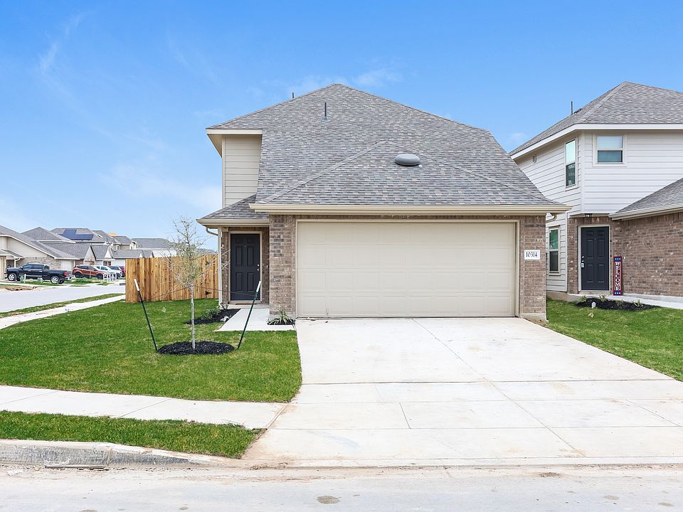 1st image of 10314 Clearwater Way