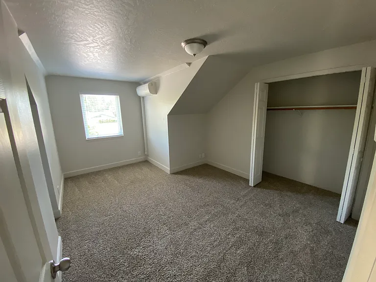 Upstairs bedroom #1