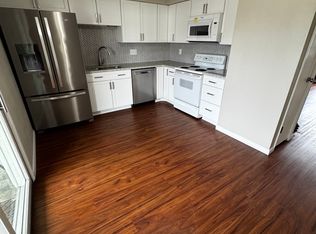 220 Gettysburg Rd APT 1, Belleville, IL 62226