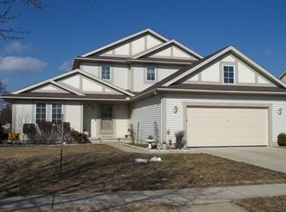 1432 Cardinal Rd, Bowling Green, OH 43402