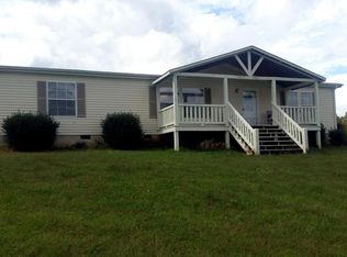 135 Wilson Cir, Tellico Plains, TN 37385