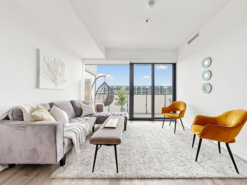 1st image of 161 Roehampton Ave APT 4206
