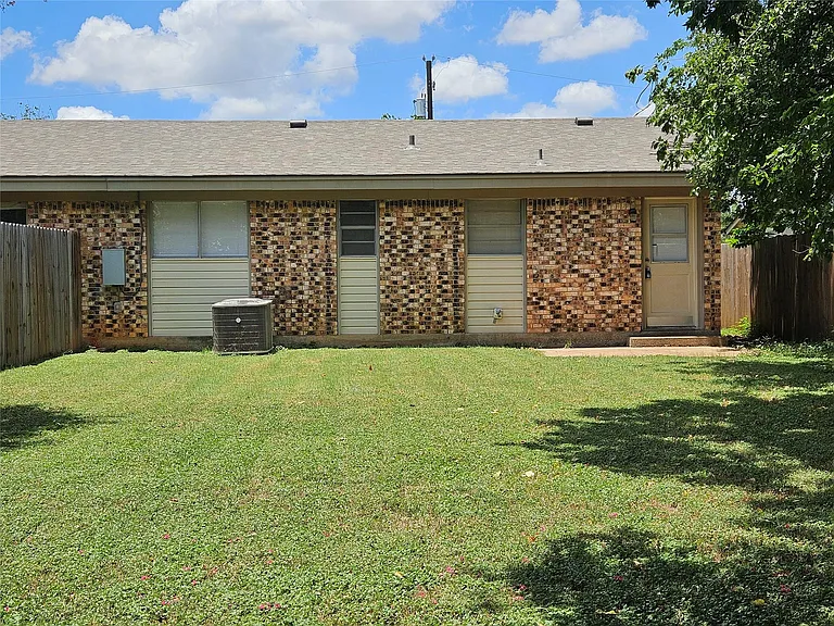 806 Ranch Rd #A — Photo 14