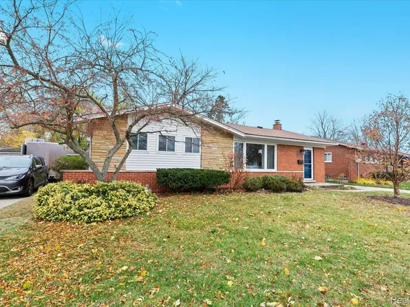 19375 Ingram St, Livonia, MI 48152