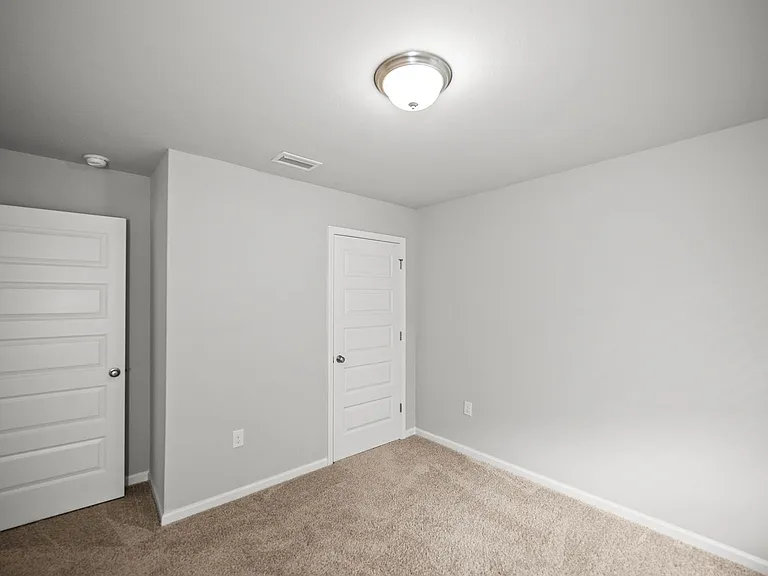 1487 Majesty Loop — Photo 28