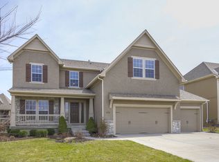 9315 W 155th Ct, Overland Park, KS 66221