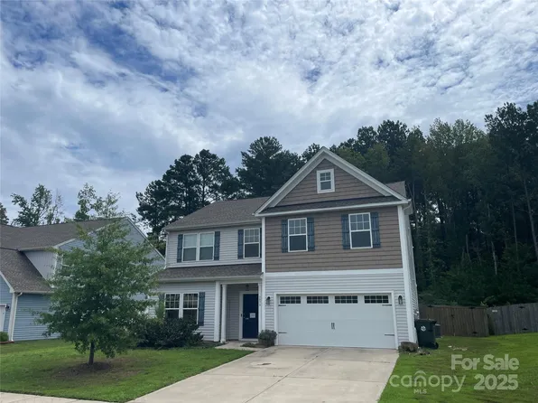 3079 Riker St, Clover, SC 29710