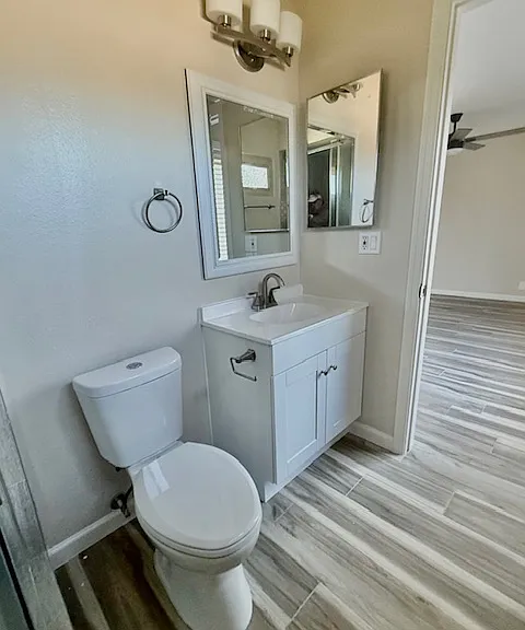2202 W El Moro Ave — Photo 14