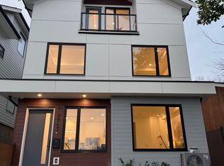 3547 Georgia St E #1, Vancouver, BC