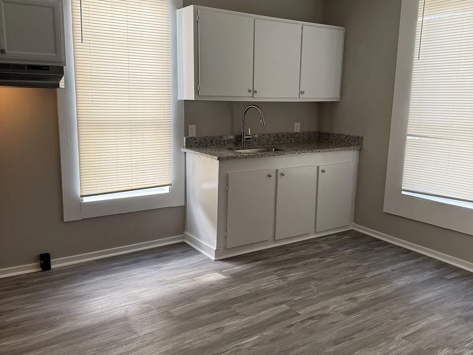 202 Vine Street - 1 — Photo 2