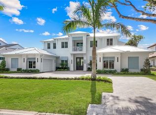 788 Riviera DR, NAPLES, FL 34103