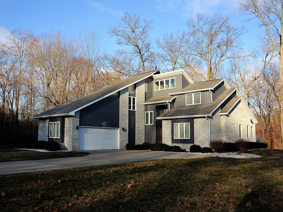 Hawthorn Woods Beauty