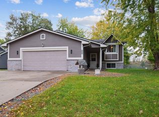 9143 James Ave N, Brooklyn Park, MN 55444
