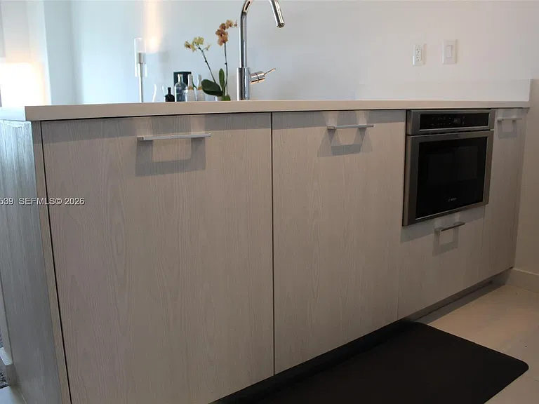 501 NE 31st St #2705 — Photo 7