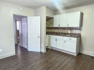 808 Bancroft St #3, Des Moines, IA 50315