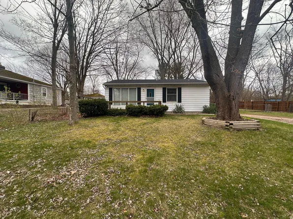 3734 Standish Ave NE, Grand Rapids, MI 49525