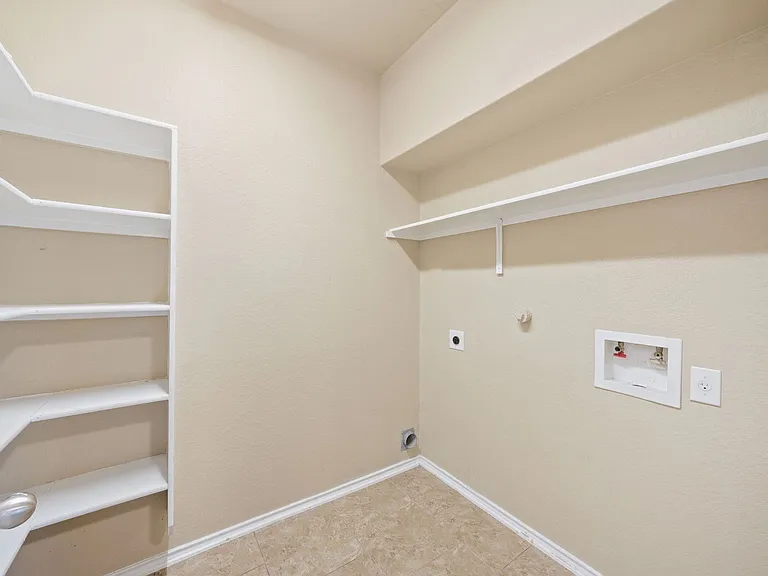 12151 Sugarberry Way — Photo 29