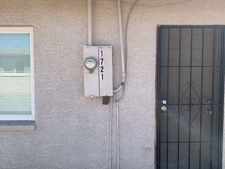 1721 Linden Ave — Photo 30