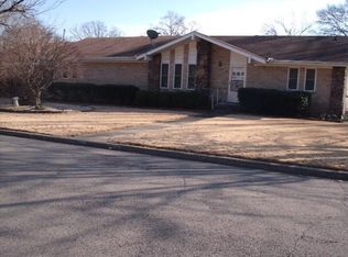 1701 W 3rd St, Russellville, AR 72801