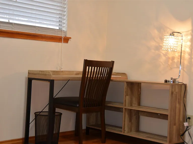 6507 Morningside Dr #UPSTAIRS — Photo 7