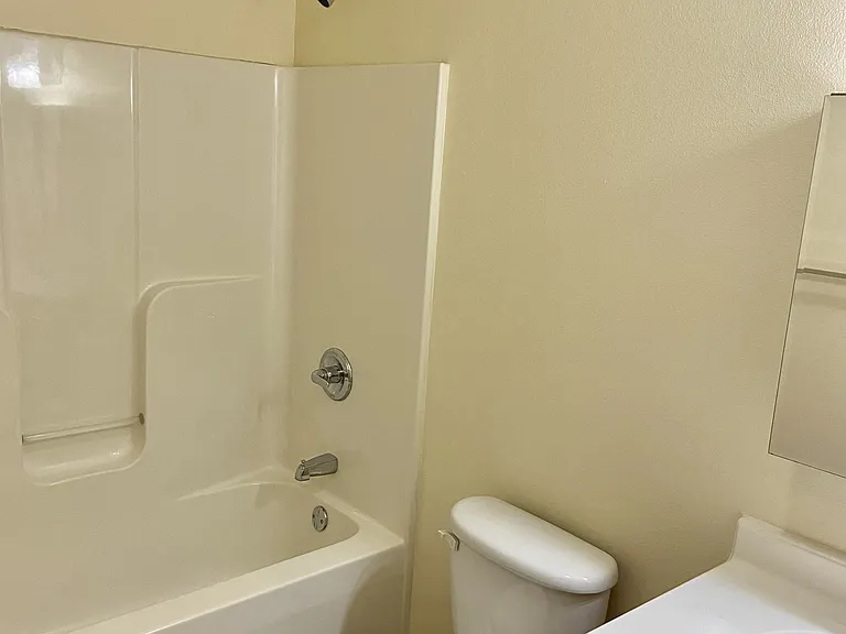 Winding Hills Apartments — Photo 148